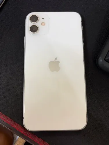 iPhone 11 64 g