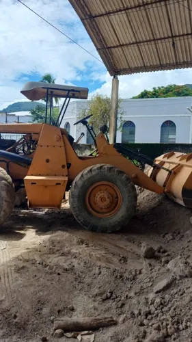 Pa Carregadeira Michigan 75 III 