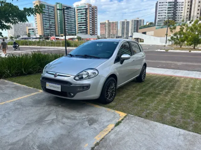 Fiat Punto Essence Dualogic 1.6 Flex 16V 5P 2013