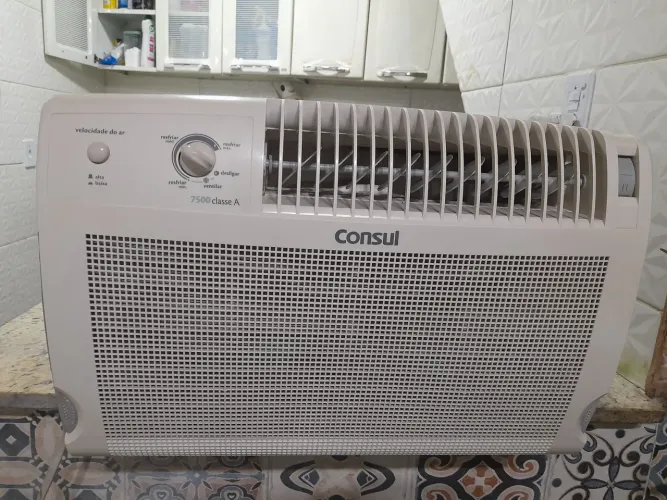 Ar condicionado 7500 btus 127 volts , Higienizado e com garantia