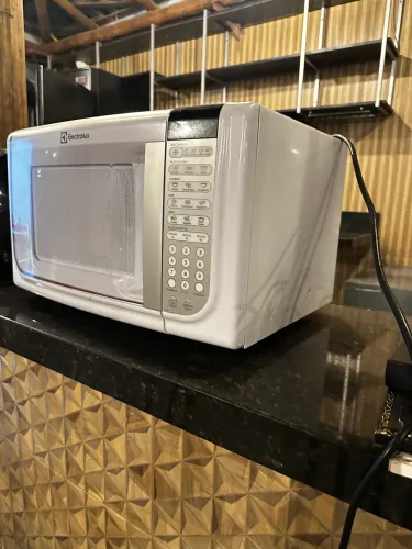 Microondas Electrolux 31 litros