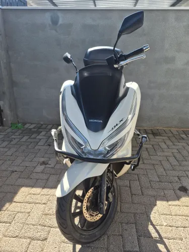 PCX DLX 2019 - C/ACESSÓRIOS