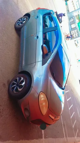 Fiat Palio Attractive 1.0 EVO Fire Flex 8V 5P 2013