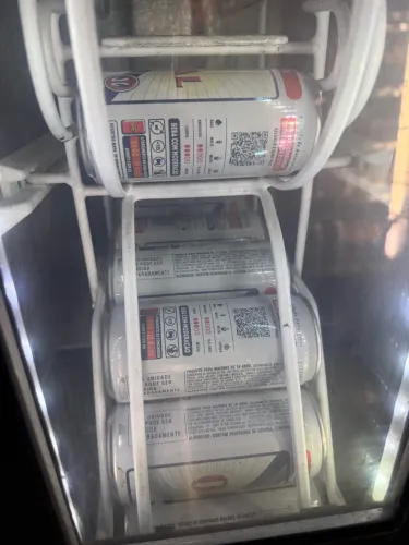 Expositora refrigerada, peça única 220v