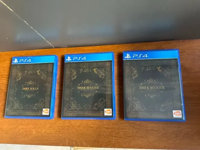 Trilogia Dark Souls - PS4
