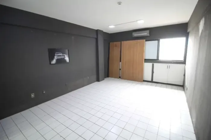 Sala comercial para aluguel Ed. Caxangá Trade Center, bairro Madalena - Recife - PE