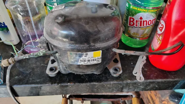 Motor compressor de geladeira 