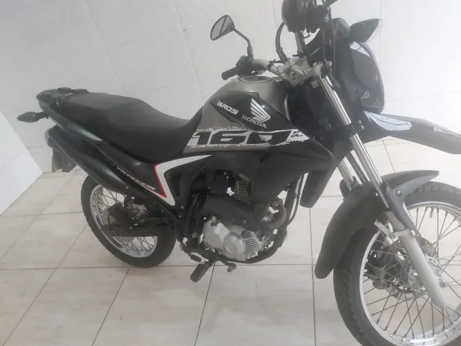 Vende-se Honda Bros 160