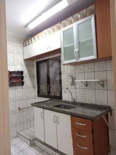 APARTAMENTO COM 2 DORMITÓRIOS, SACADA, AR-CONDICIONADO NO JARDIM DO LAGO CONTINUAÇÃO CAMPI