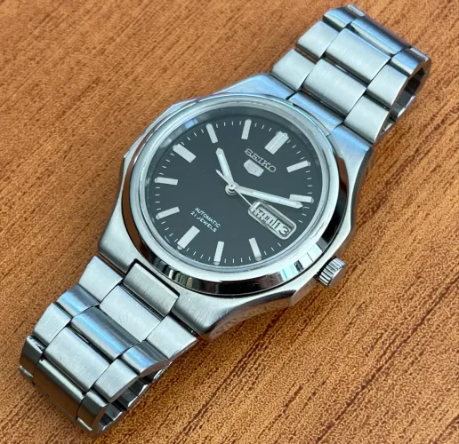 Relógio Seiko 5 SNKK47 - Seikonaut Nautilus Aquanaut Vintage