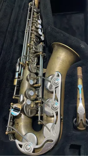Sax alto Yamaha 23