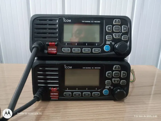 Rádio Marítimo IC M330
