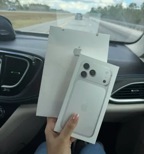 iPhone 17 PRO MAX 256GB LACRADO