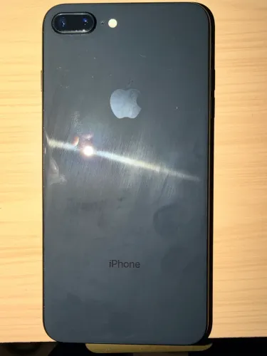 iPhone 8 Plus