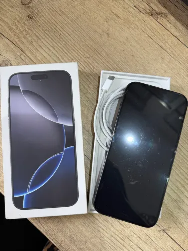iPhone 16 Pro Max 1TB Apple Impecável