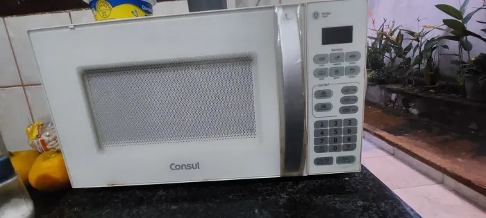 Micro-ondas 20 litros consul
