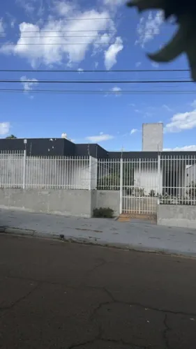 EXCELENTE IMÓVEL COMERCIAL