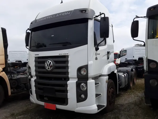 CAVALO MECÂNICO VW Constellation 25.420 2022 - Baixa KM, Revisado, Estado de Novo!