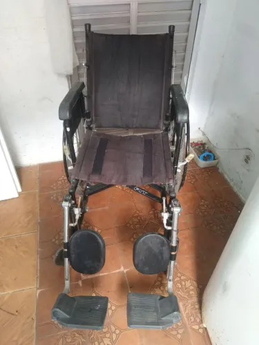 Cadeira de rodas 