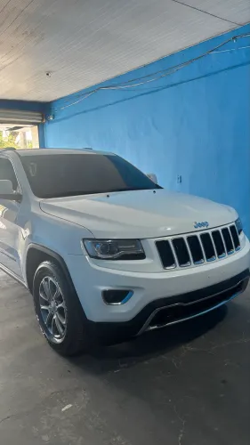 Jeep Grand Cherokee Laredo 3.6 4X4 V6 Aut. 2014