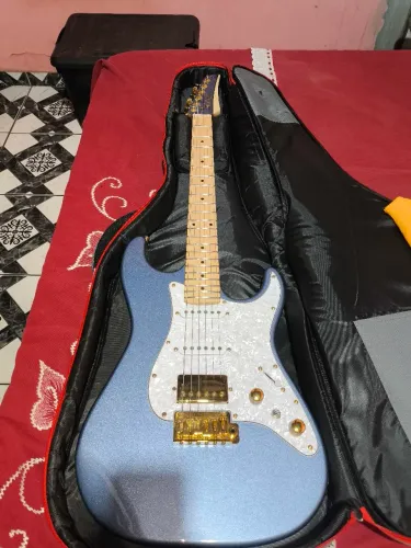 GUITARRA SEIZI KATANA MUSASHI
