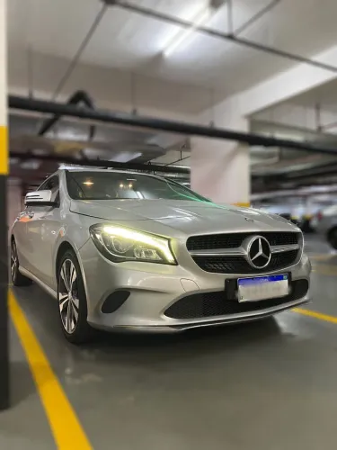 Mercedes-Benz CLA-200 Urban 1.6 TB 16v/flex Aut. 2017