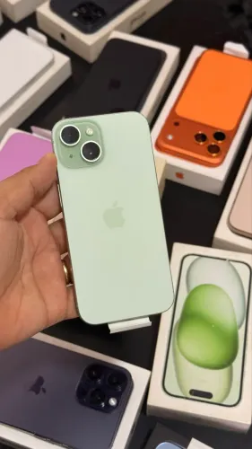 iPhone 15