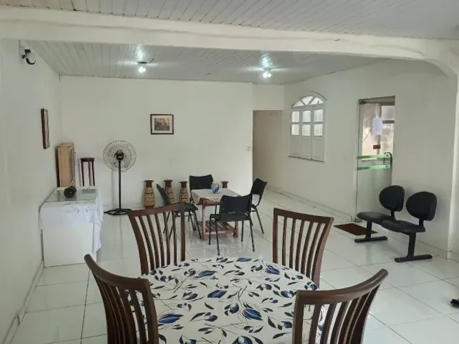 Quarto, no Umarizal, Belém, R$600,00.