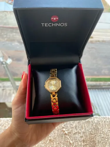 Relógio feminino TECHNOS NOVO