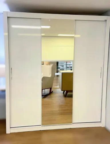 GUARDA ROUPA NOVO DE FÁBRICA ENTREGAMOS PARA TODO DF E ENTORNO 