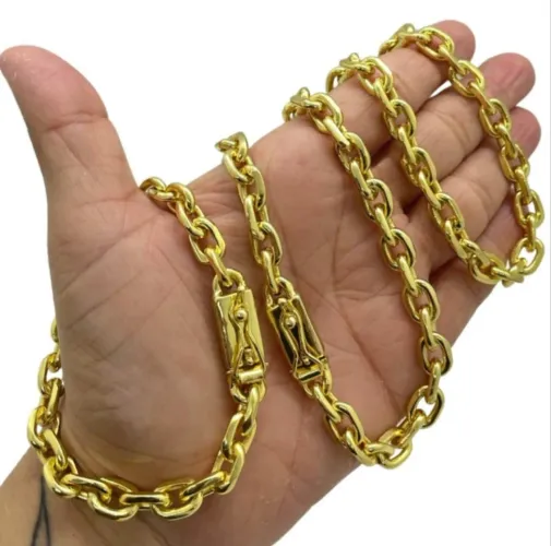 KIT CORRENTE E PULSEIRA CADEADO ENVERNIZADA