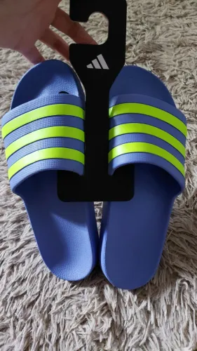 Chinelo slide adidas