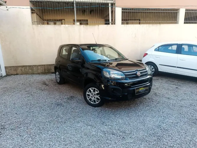 Fiat Uno Attractive 1.0 EVO Fire Flex 8V 5P 2021