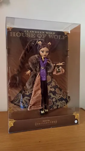 Boneca Monster High Clawdeem House Off Wolf Lacrada