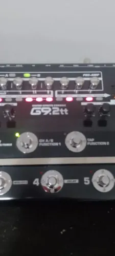 Pedaleira zoom g9.2tt