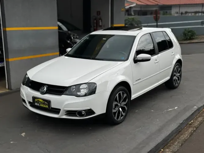 Volkswagen Golf Sportline 1.6 MI Total Flex 8V 4P 2014