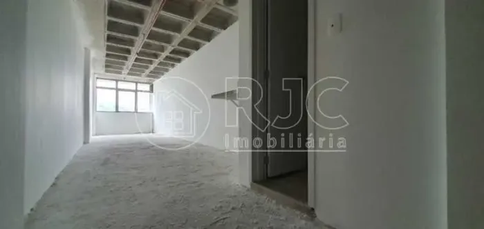 Sala - / Comercial / São Cristóvão