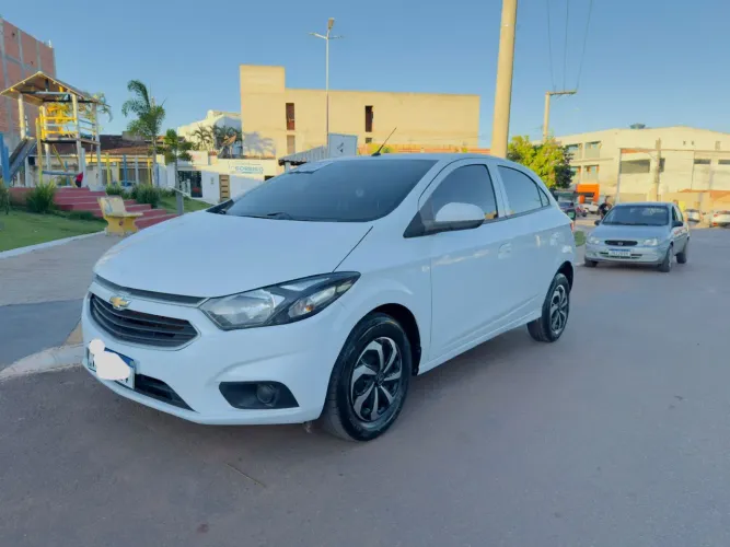 Chevrolet Onix Hatch LT 1.0 8V Flex Mec. 4P 2018