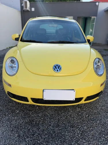 Volkswagen New Beetle 2.0 MI Mec./aut. 2010