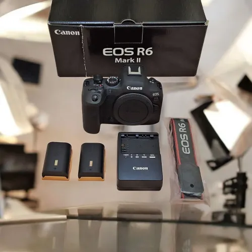 Canon R6 Mark II 
