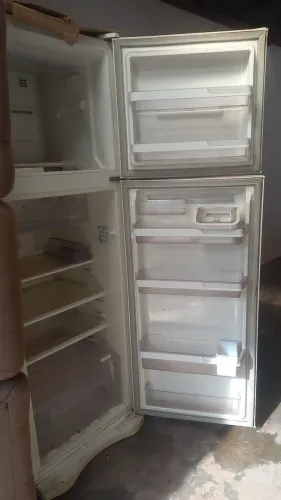 Vendo Geladeira