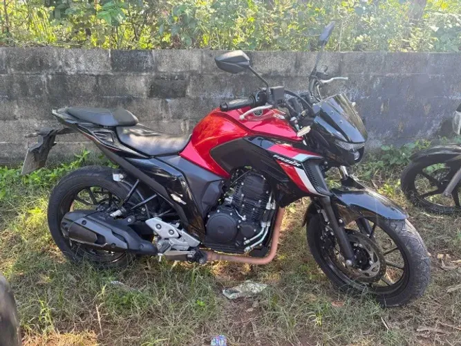 YAMARA FZ25 2024/2024 (MOTO EXTRA)