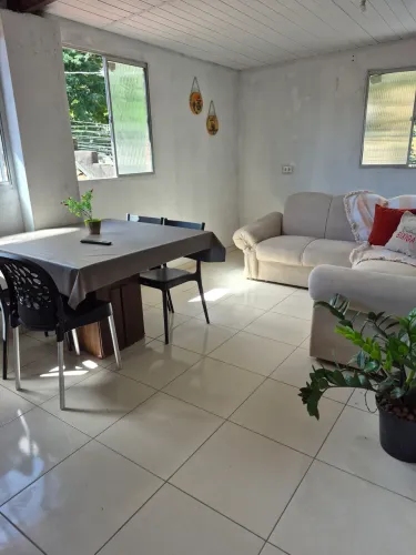 Alugo quarto individual para estudante próximo a UFPE