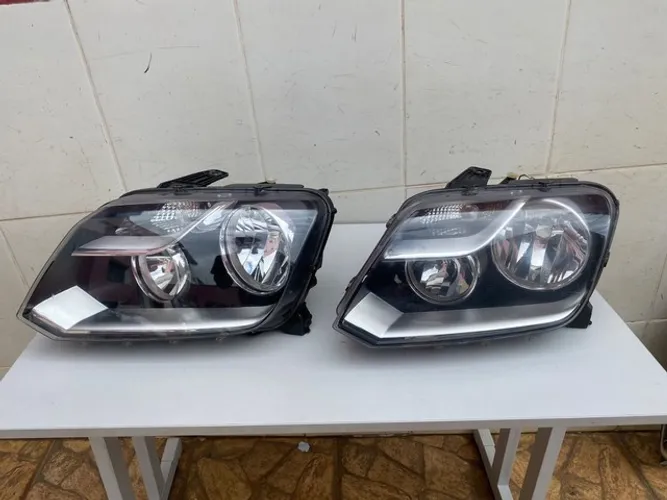 Farol esquerdo Amarok 2011/2012/2013/2014/2015/2016/2017/2018/2019