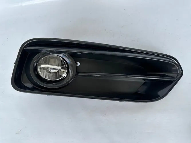Grade Direita + Farol de Milha Led Bmw 120i 2019