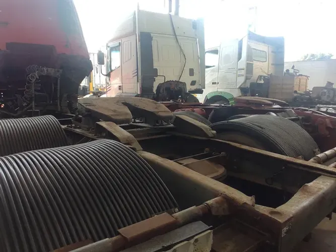 Kit truck completo Volvo FH c/ levante.