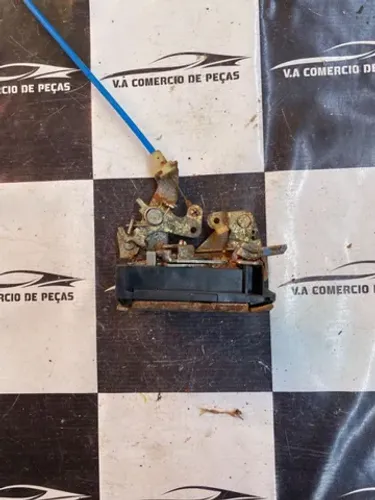 Fechadura do gol g3 traseira esquerda 