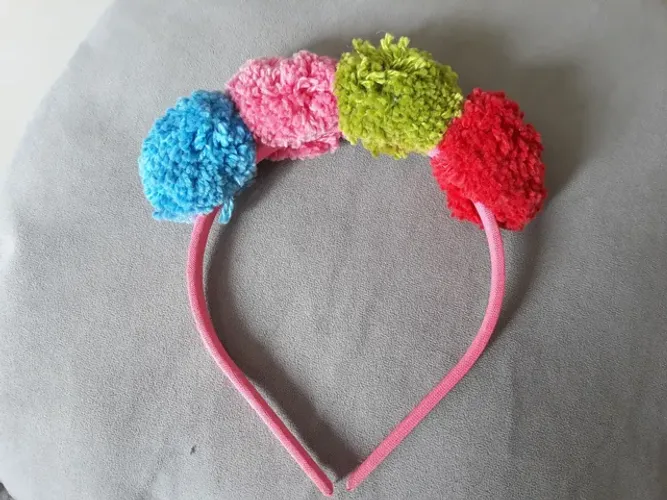 Arco 4 pompom