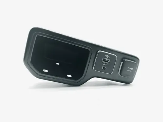 Porta Treco Tomada 12v Jeep Renegade 2021