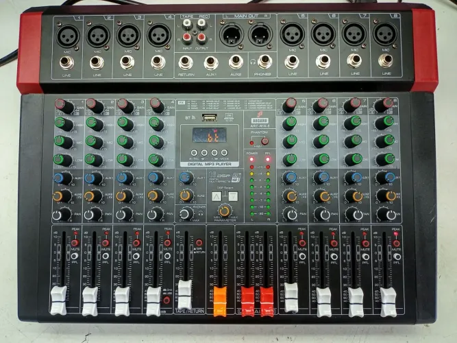 Mesa de Som arcano 8 Canais conservadissima!